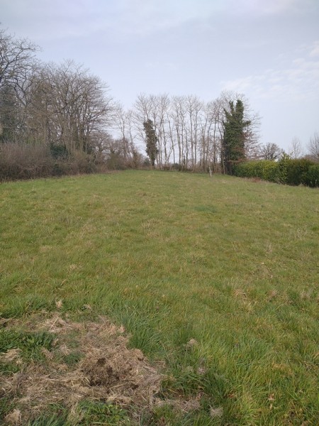 PLOT 1 915m² Magnac Laval, FRANCE