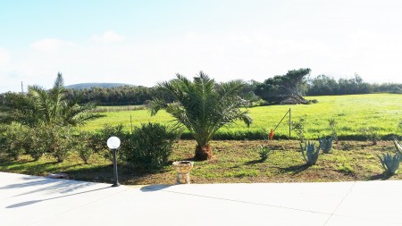 Villa Baratz - Large, modern villa nr Alghero, Sardinia. 4 bed; 3 bath; stunning location; 4 hectare