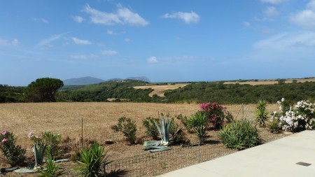 Villa Baratz - Large, modern villa nr Alghero, Sardinia. 4 bed; 3 bath; stunning location; 4 hectare