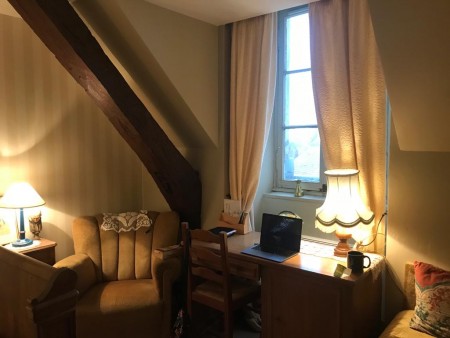 Magnificent Chateau with Parkland Landscaped Grounds