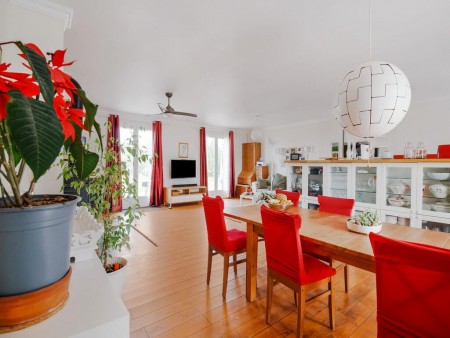 Turnkey House with Guest House in Rural Setting