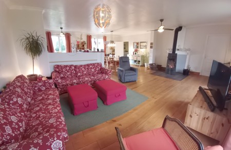 Turnkey House with Guest House in Rural Setting