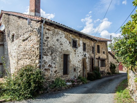 Renovated farmhouse - B&B and Gite