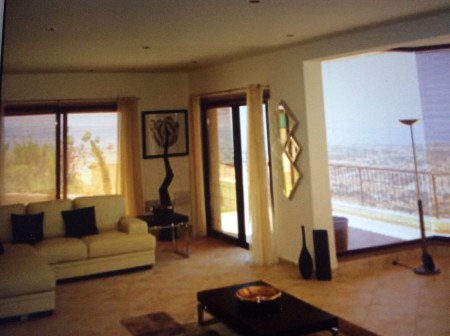 DETACHED VILLA - 3 BEDROOMS