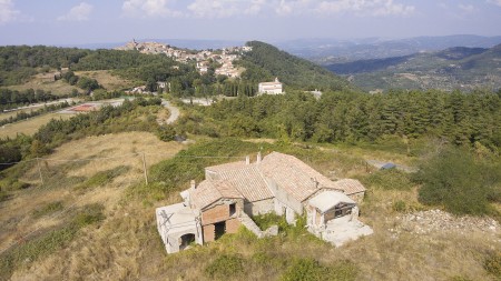 Tuscan Country Villa in Val d'Orcia near Montalcino