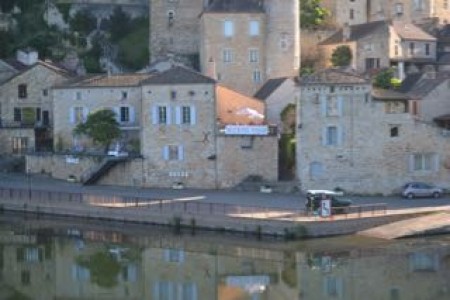 Beautiful House Near River In Puy L'Éveque, SW France