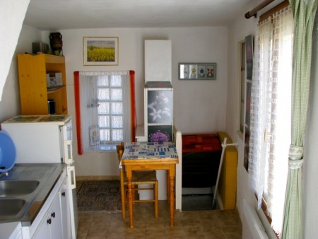 Lovely small house  for sale in the heart of the Pyrenees.