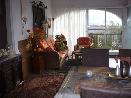 Beautiful Villa with fantastic view and sep. Apartement