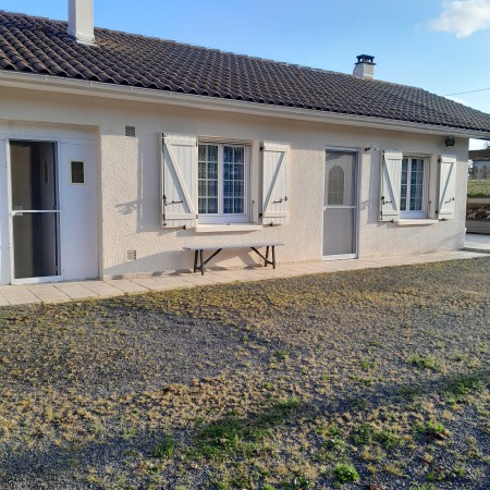 Delightful Detached Bungalow with Lovely Garden