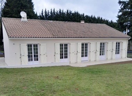 Delightful Detached Bungalow with Lovely Garden