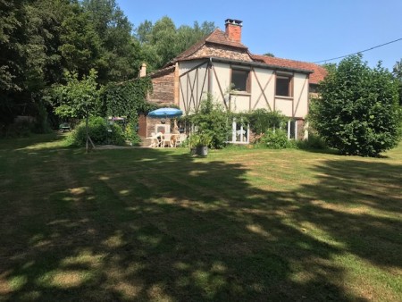Renovated Farmhouse with Equestrian Facilities & Airbnb / Chambres D'hotes Potential. Private Countr