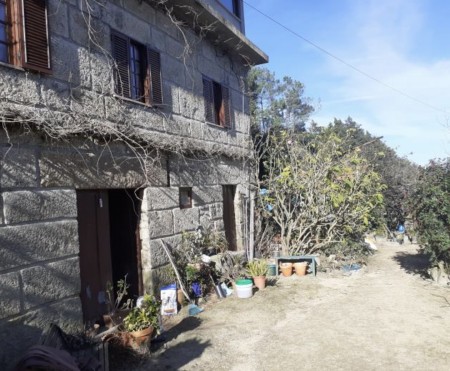 Farmhouse with Panoramic Views