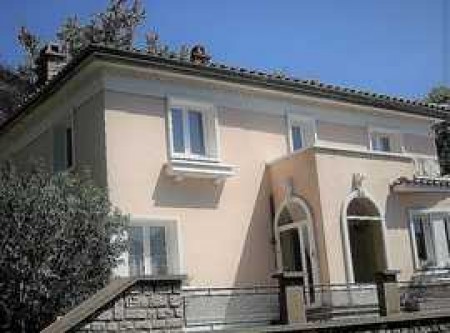 Detached House in South of France